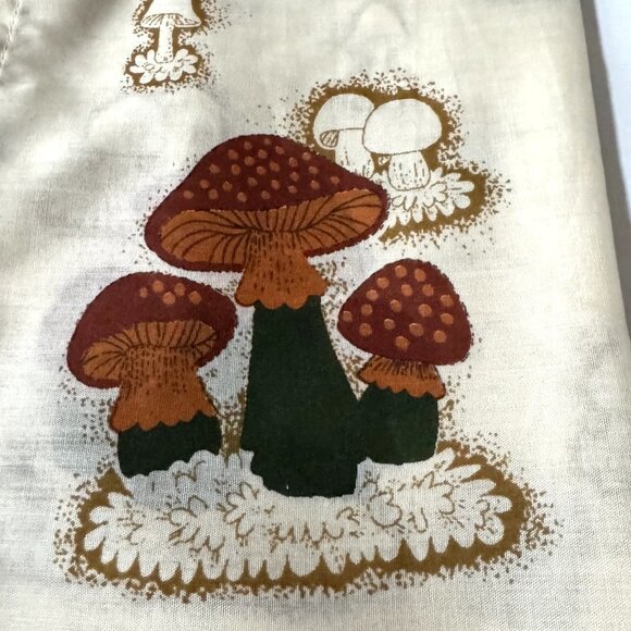 JC Penney Vintage 33 x 39 Merry Mushroom Kitchen Curtain Panel Lot of 2 - Picture 3 of 6
